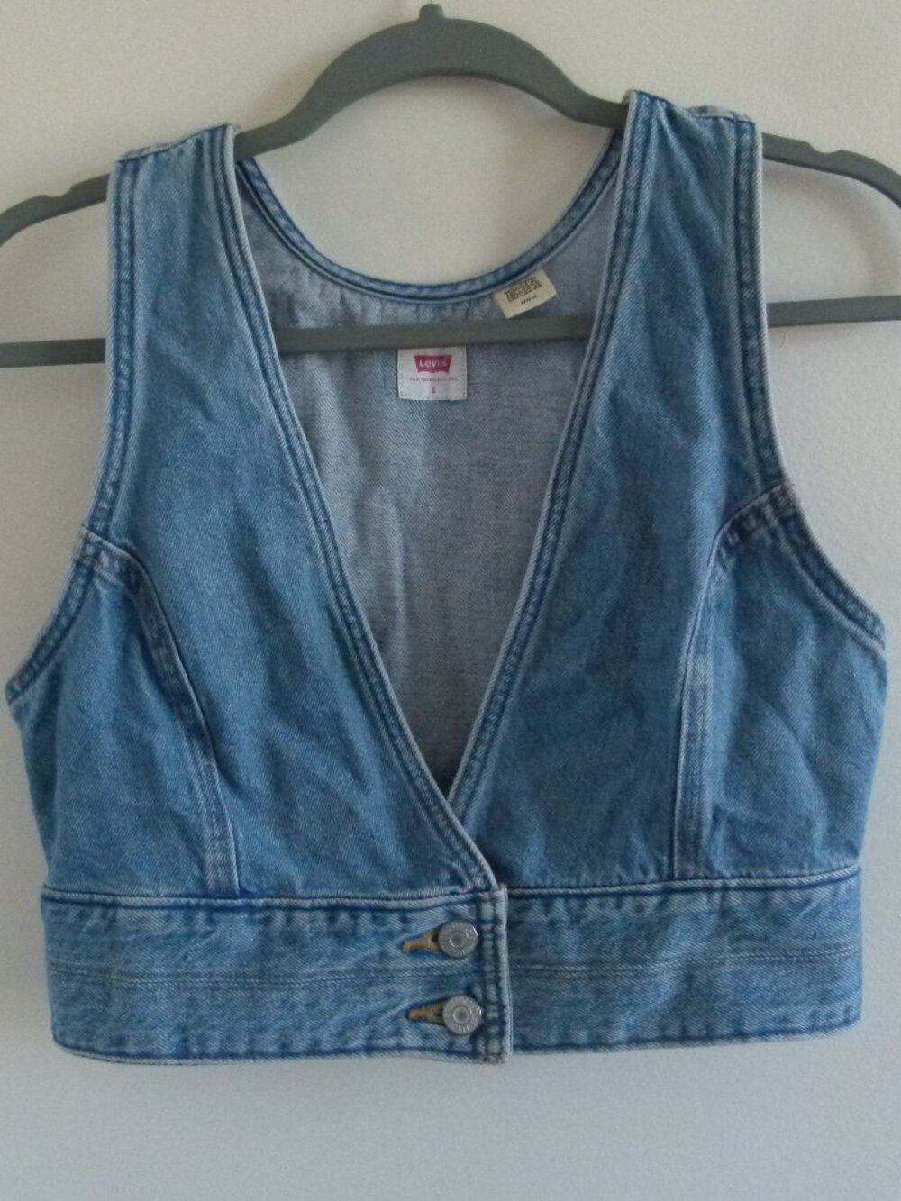 Levi's Classic Denim Crop Vest